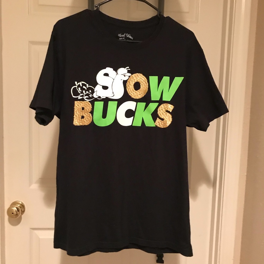 Slow Bucks Graphic T-Shirt
